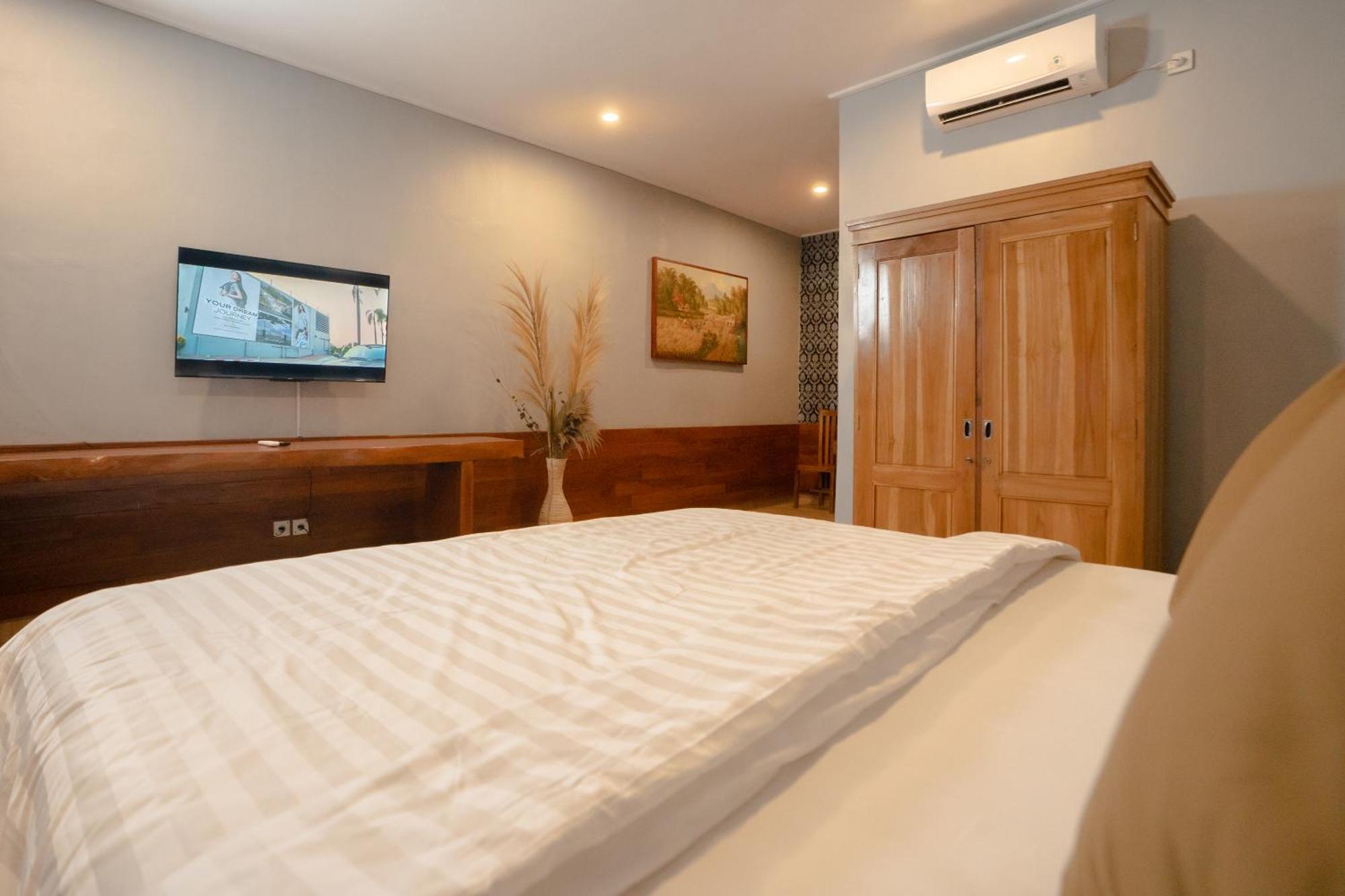 Bima Sakti Homestay Echo Beach Canggu Exterior foto